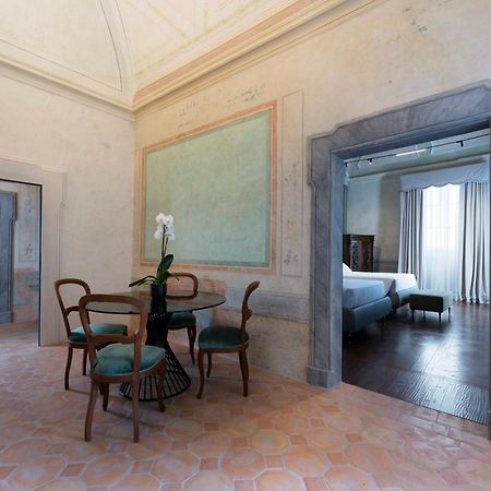 Palazzo Giusti Suites And Spa 乌尔比诺 外观 照片
