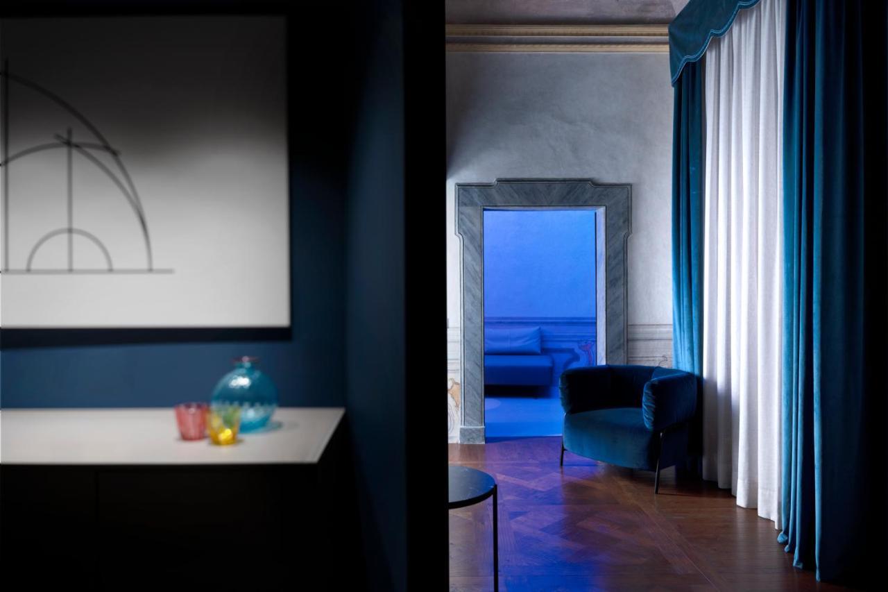 Palazzo Giusti Suites And Spa 乌尔比诺 外观 照片
