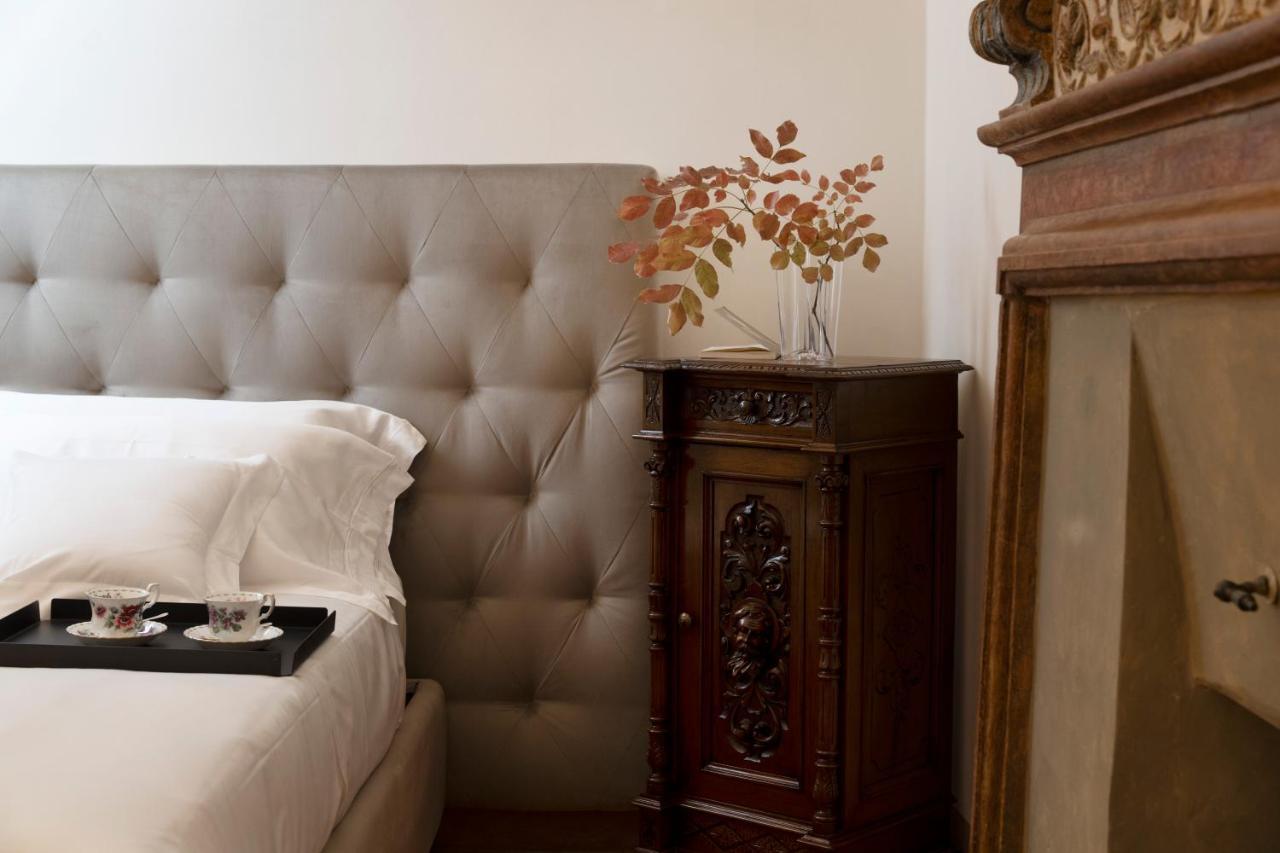 Palazzo Giusti Suites And Spa 乌尔比诺 外观 照片