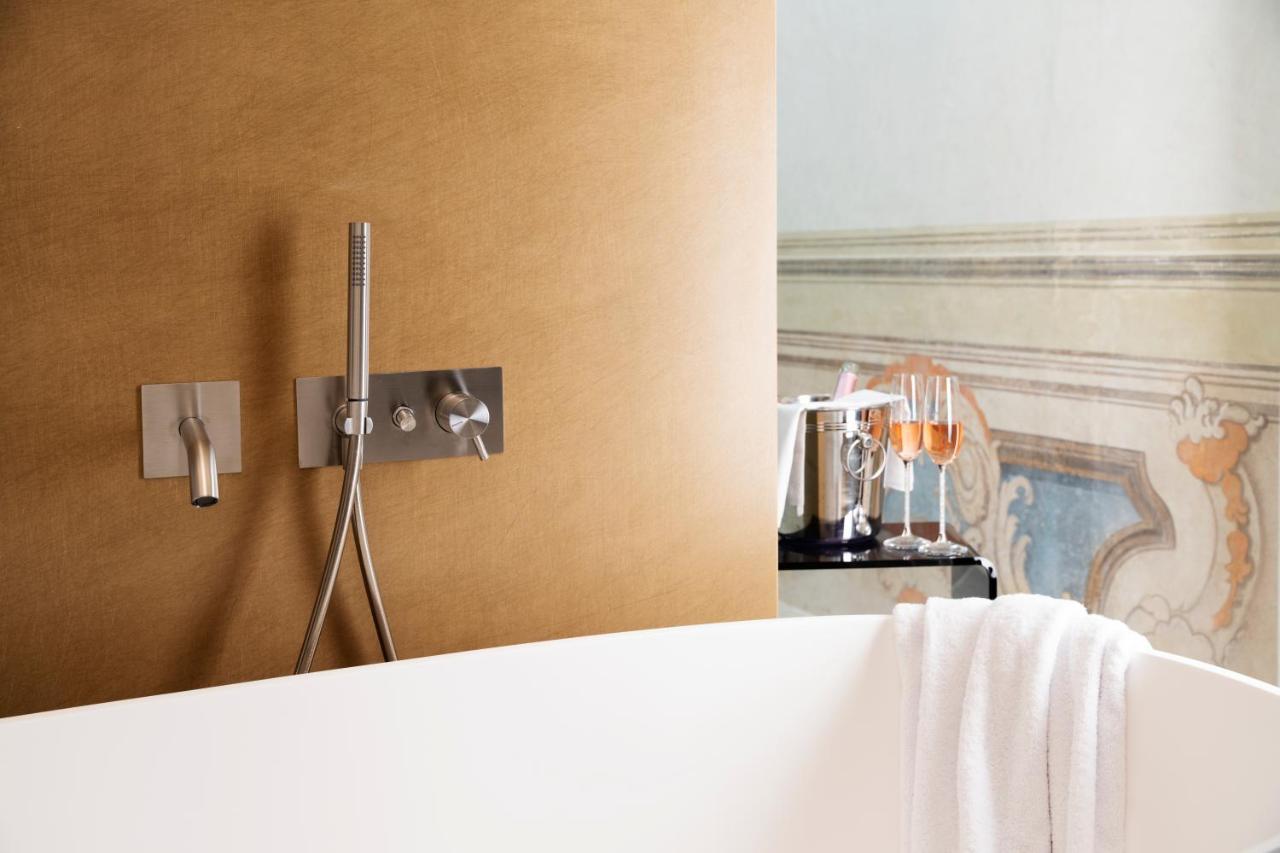 Palazzo Giusti Suites And Spa 乌尔比诺 外观 照片